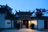 Huazhu Jing'an in B&B Hotel dekat Wannan Incident Martyrs Cemetery