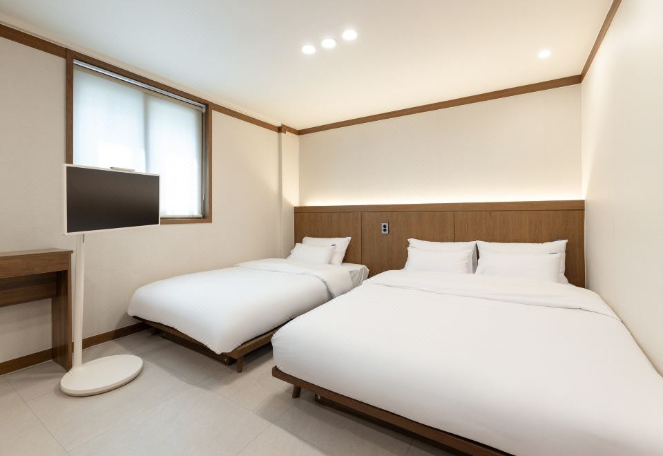 글렌스테이 동두천의 모던한 외관 또는 로비