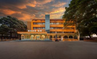 Seman·Jiang Nan Mei Jing Hotel