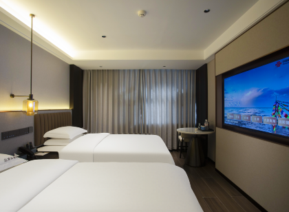 格爾木體育中心雲朵酒店