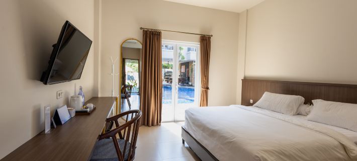East Marina Guesthouse Hotels in Komodo