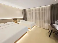 Home Inn Hua Yi Select Hotel (Liaozhong Exit of Jingha Expressway) Hotels in Shenyang