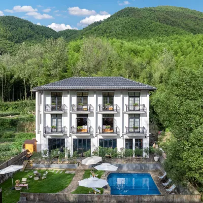 La Petronilla Boutique Hotel Moganshan Hotels near Mogan Mountain