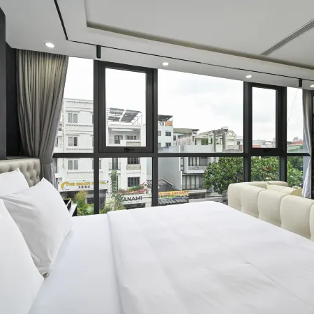 Accord Hotel Binh Tan Отели рядом с достопримечательностью «Парк Dam Sen»
