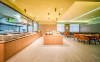 GreenTree Inn Express Hotel (Jiulong Hui Liqun Shopping Plaza) - breakfast