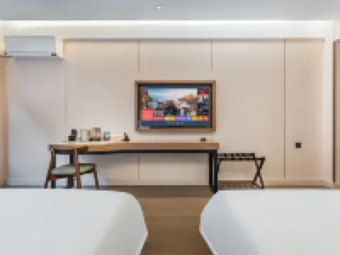 雅江瑞鴻大酒店 雅江酒店