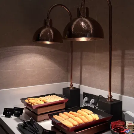 Huali Jiahe Hotel (Beijing Gongwangfu Ping'anli Metro Station Branch) Отели рядом с достопримечательностью «Станция метро Pinganli»