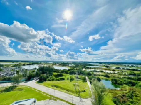 Champs Elysees King Studio + Corner Sunset View Hotels in Kampar