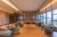 Holiday Inn BEIHAI SILVER BEACH by IHG - breakfast