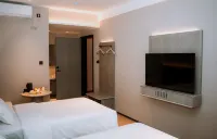 Shankee Hotel (Guyuan Pengyang New Era Plaza) Hotels in Pengyang