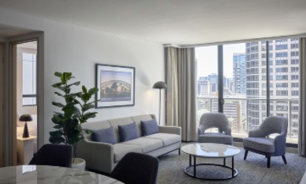 Meriton Suites Pitt Street