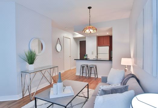 Yorkville Bloor Suites