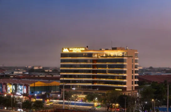 Mandarin Hotel Yangon โรงแรมใน