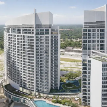 UH FLAT 酒店 & 度假村 PINETREE 鄰近Bangunan Dato' Jaafar Muhammad的酒店