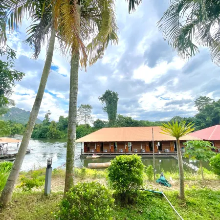 Mataburi River Kwai Resort