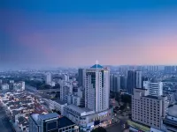 Shengzhou International Grand Hotel (Dongqian Street Fuhau Road)