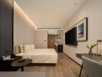 Changchun  Hongqi Street Zheyou Mountain Atour Hotel โรงแรมใกล้ที่นี่มีภูเขา