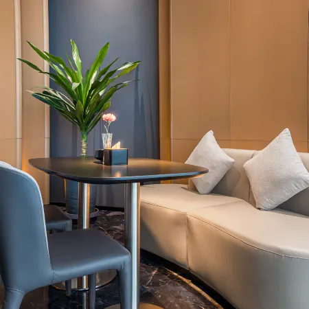 Lanxi Hotel (Datong High-speed Railway South Station Fangte Branch)