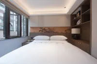 Zhenba Hotel