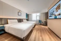 Days Inn by Wyndham Chengdu Kuanzhai Alley