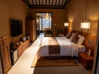 Wuli Courtyard Private Hot Spring Inn