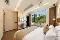 Wuyuan Xianyage·Yunshang Terrace Designer Homestay (Xiangan Ancient City Scenic Area Branch)