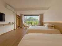 Xinchang Banmutian Homestay (19th Peak)