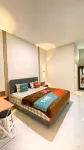 Modern Guest House by Calli Rooms