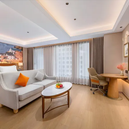 Vienna Hotel (Pingliang Greenland Plaza Liuhu Park)