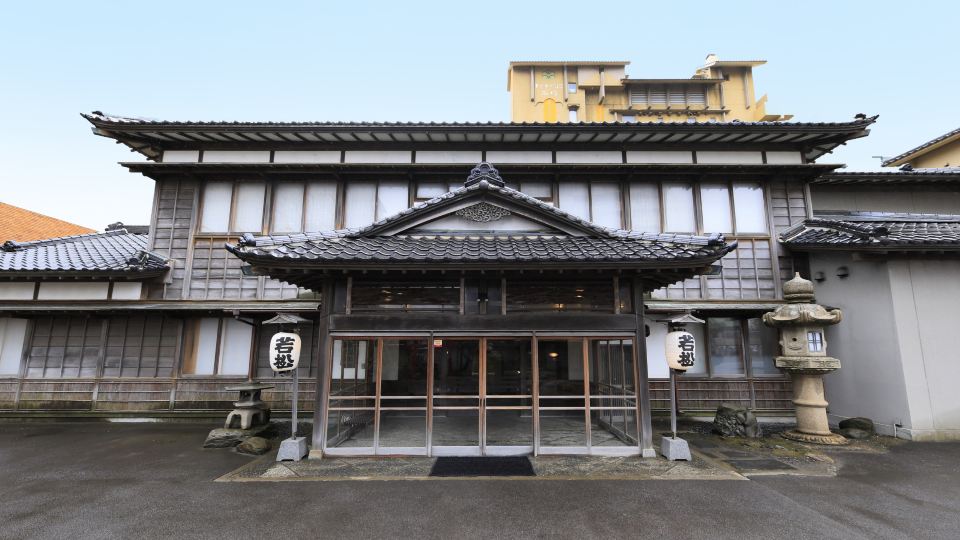 Wakamatsu Hot Spring Resort