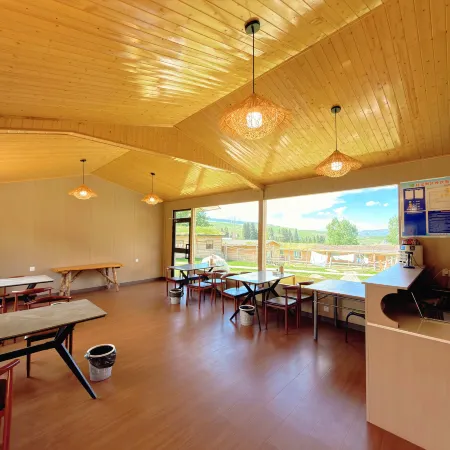 Qiongkushitai Xueyu Chuiyan Homestay