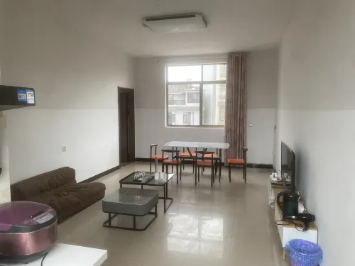 Nanjinde Homestay ，Simao District - غرفة مطلة على الجبل