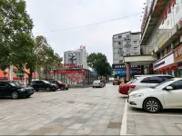 臨澧金帝國際大飯店（迎賓中路店） - 停車場