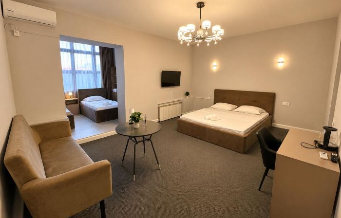 Grand Sky Hotel
