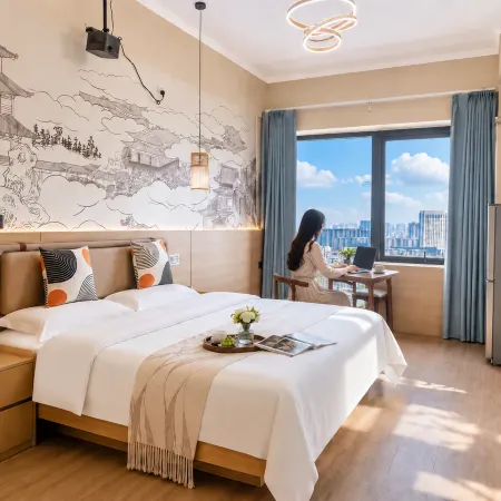 Zimu Smart Apartment (Xinxiang Baolong Longyu Branch)