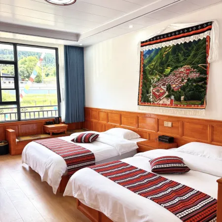 Ajia Rencuo Homestay