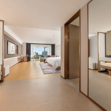Lavande Hotel (Haikou Xinhai Port International Convention and Exhibition Center)