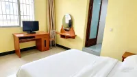 Hongyun Hotel (Yuzhou Road People's Park) - 2-Star
