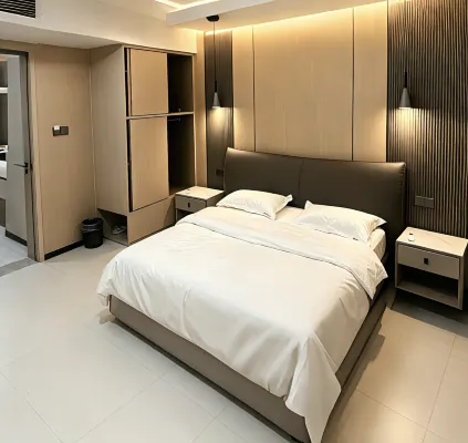 Yixuan Light Luxury Apartment - Bintang 2