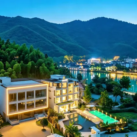 Qinxinhu Resort Bamboo Raft · Waterfall · Swimming Pool · Stream Trekking Family-friendly |