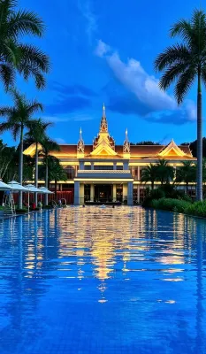 Daipan Chunfeng · Aura | Infinity Pool · Hot Spring Resort Villa (Gasa Airport) - Bjergudsigt