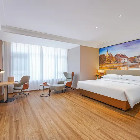 Vienna Hotel (Mengcheng Jinggong Plaza Store)
