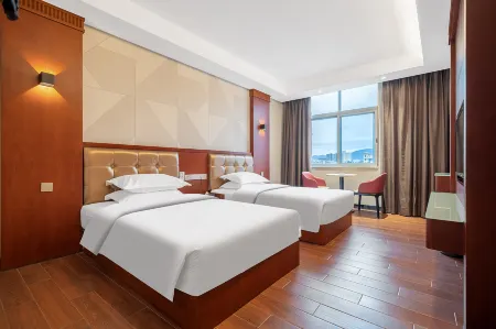 Borrman Hotel (Jiexi Shengtong Jieyang) Отели в г. Цзиеси