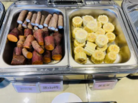 Elong Universal Hotel (Kaifeng Lankao Railway Station, Lanmei Times Shopping Plaza Branch)