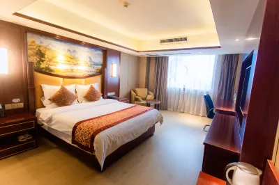 Holiday Huating Hotel (Xinyang Minggang) Hotels near Minggang East  Railway Station