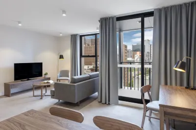 Brady Apartment Hotel Hardware Lane Hotels near Building 8 - RMIT University