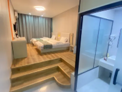 Sunshine Hotel Hotels in Dangshan