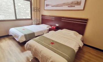 Zhashui Laolin Homestay