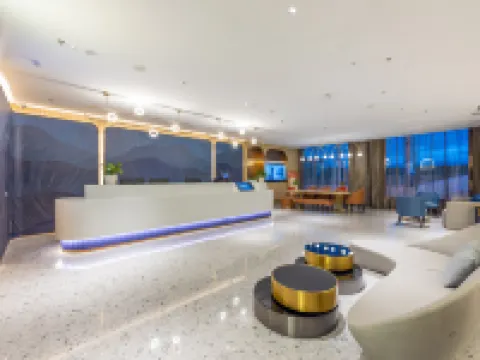 Starway Hotel (Chaka Town) โรงแรมในอู่หลน