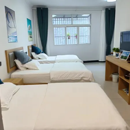 Lichuan Biyiju Homestay